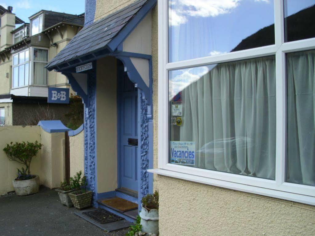 Ty'N Y Gwynt Apartment Criccieth Exterior photo